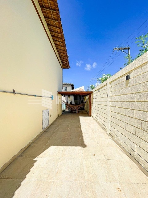Casa de Condomínio à venda com 4 quartos, 145m² - Foto 25