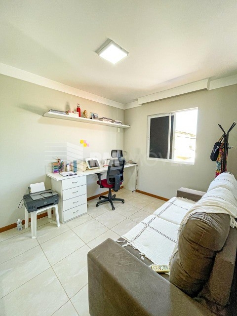 Casa de Condomínio à venda com 4 quartos, 145m² - Foto 33