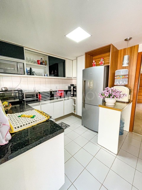 Casa de Condomínio à venda com 4 quartos, 145m² - Foto 8