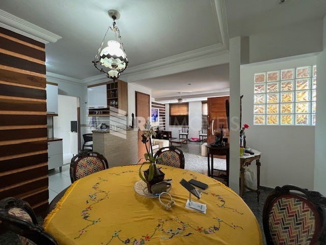 Casa de Condomínio à venda com 4 quartos, 128m² - Foto 23