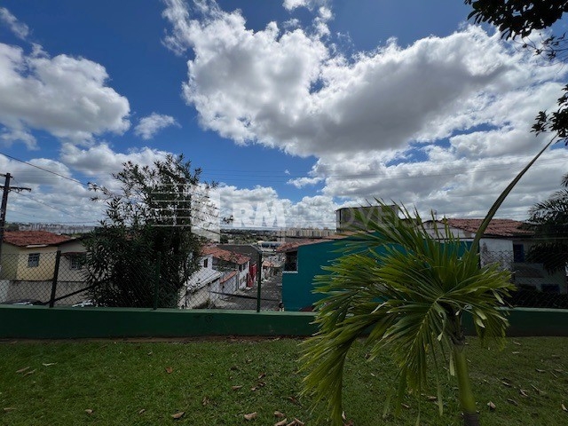 Casa de Condomínio à venda com 4 quartos, 128m² - Foto 37