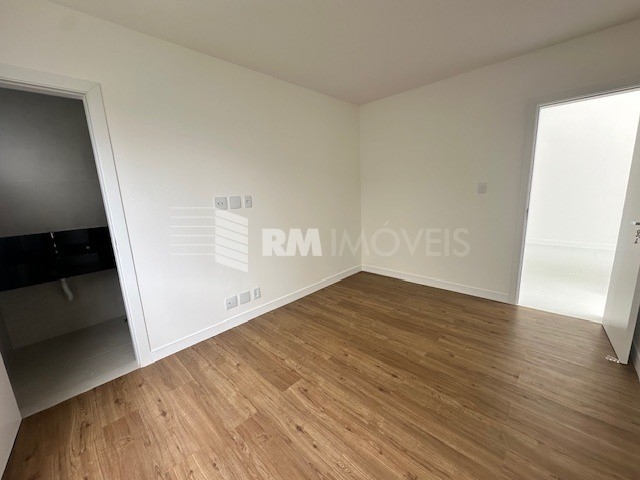 Casa de Condomínio à venda com 4 quartos, 294m² - Foto 10