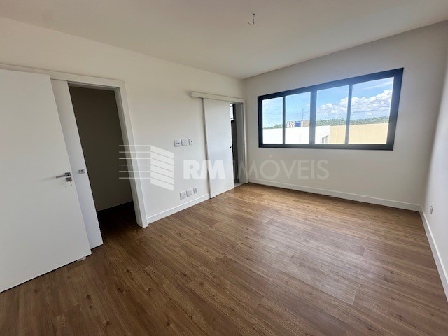 Casa de Condomínio à venda com 4 quartos, 294m² - Foto 30