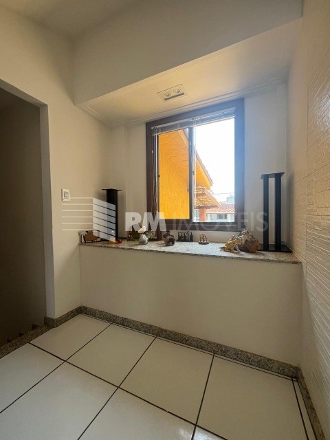 Casa de Condomínio à venda com 4 quartos, 200m² - Foto 16