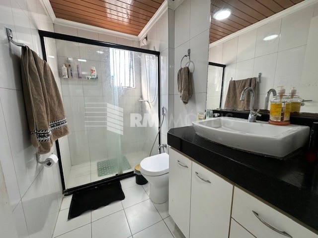 Apartamento à venda com 3 quartos, 105m² - Foto 7