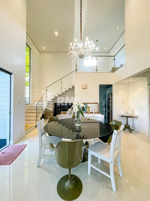 Casa de Condomínio à venda com 5 quartos, 261m² - Foto 12
