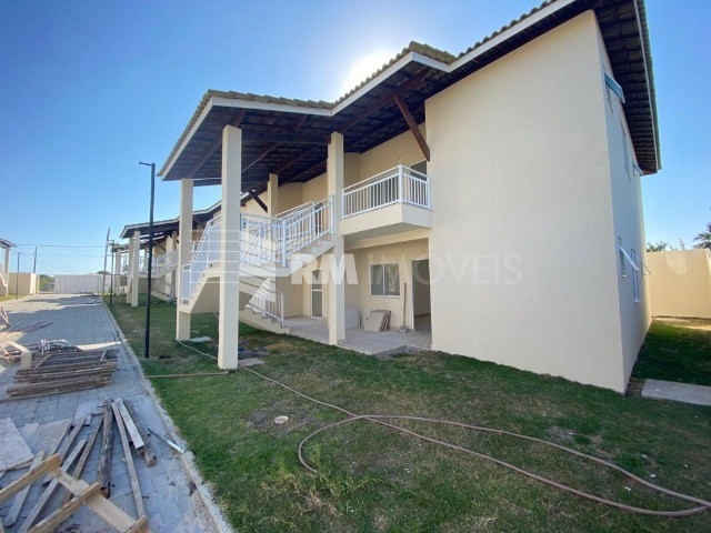Apartamento à venda com 2 quartos, 67m² - Foto 3