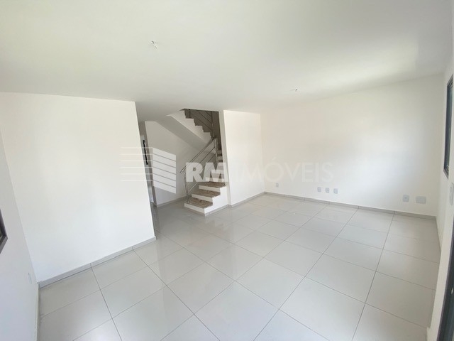 Casa de Condomínio à venda com 4 quartos, 110m² - Foto 3