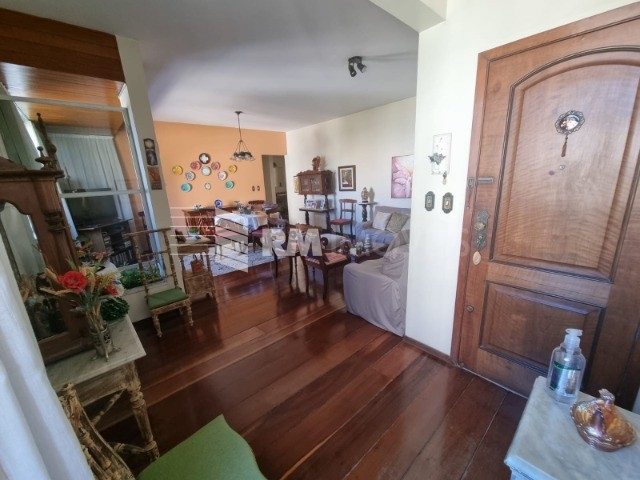 Apartamento à venda com 4 quartos, 138m² - Foto 1