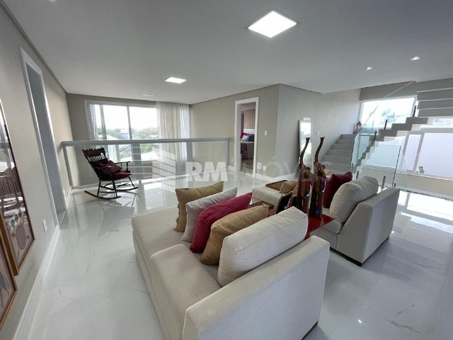 Casa de Condomínio à venda com 4 quartos, 750m² - Foto 9