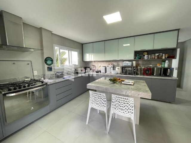 Casa de Condomínio à venda com 4 quartos, 750m² - Foto 15