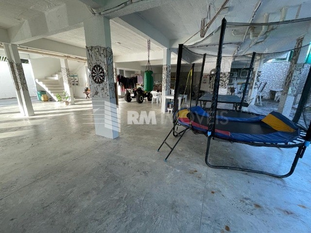 Casa de Condomínio à venda com 4 quartos, 750m² - Foto 32