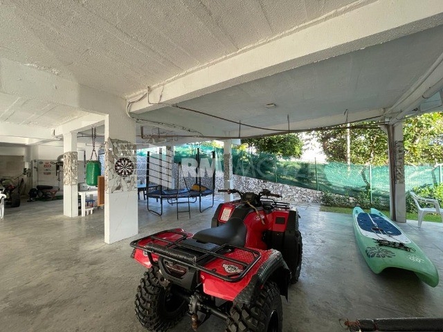 Casa de Condomínio à venda com 4 quartos, 750m² - Foto 45