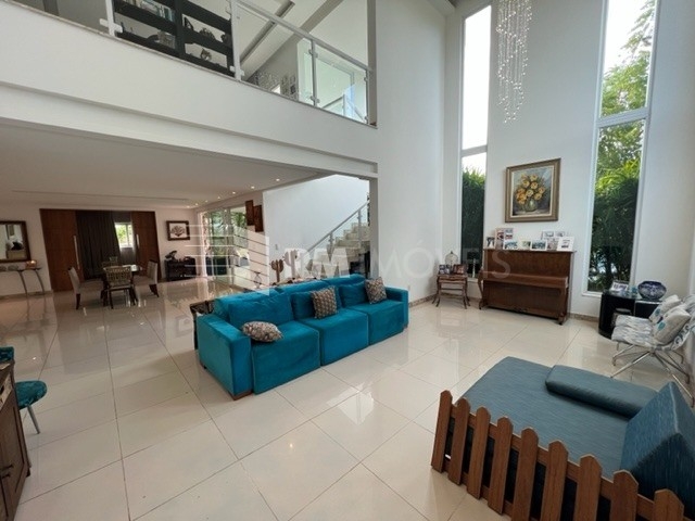 Casa de Condomínio à venda com 6 quartos, 545m² - Foto 2