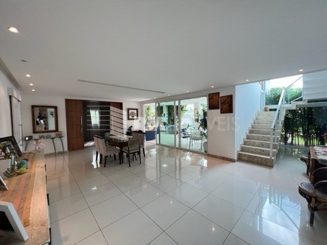 Casa de Condomínio à venda com 6 quartos, 545m² - Foto 13
