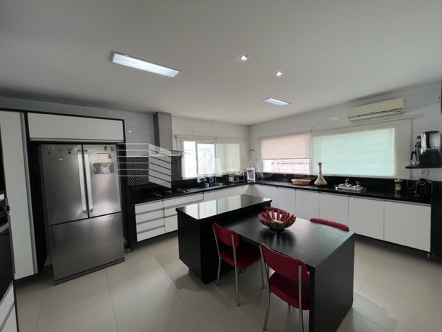 Casa de Condomínio à venda com 6 quartos, 545m² - Foto 21