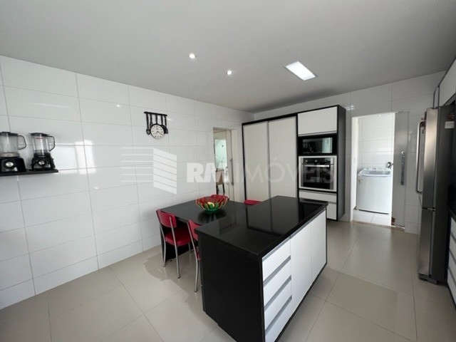 Casa de Condomínio à venda com 6 quartos, 545m² - Foto 24