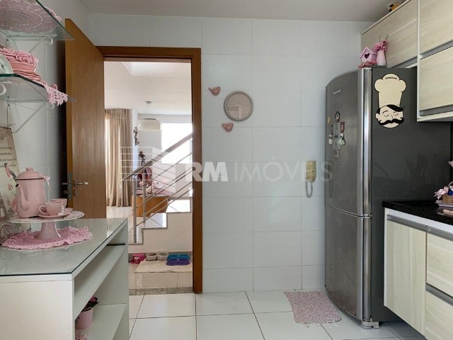 Casa de Condomínio à venda com 4 quartos, 133m² - Foto 16