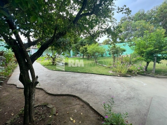 Casa, 4 quartos, 200 m² - Foto 1