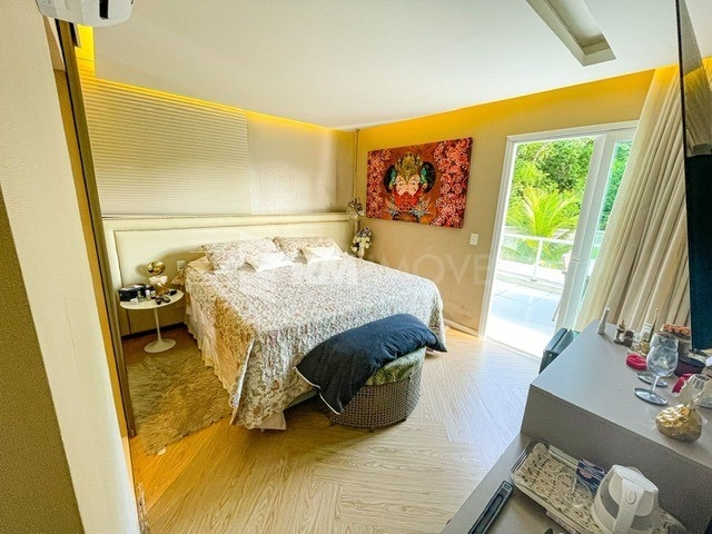 Casa de Condomínio à venda com 5 quartos, 333m² - Foto 31