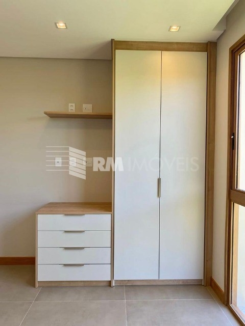 Casa de Condomínio à venda com 5 quartos, 400m² - Foto 12