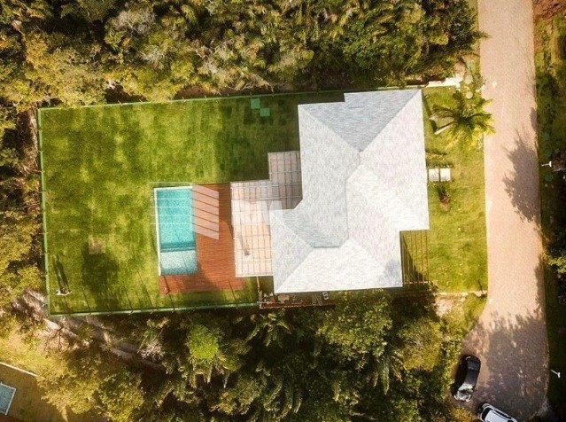 Casa de Condomínio à venda com 5 quartos, 400m² - Foto 4