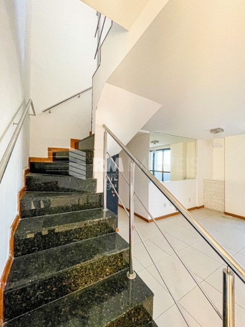 Apartamento à venda com 3 quartos, 167m² - Foto 16