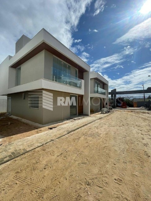 Casa de Condomínio à venda com 4 quartos, 116m² - Foto 1