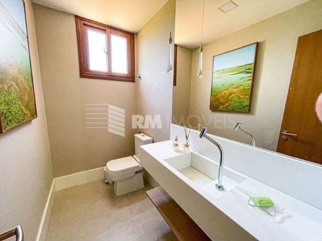 Casa de Condomínio à venda com 9 quartos, 650m² - Foto 8
