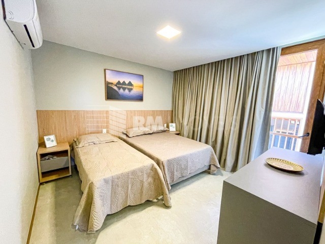 Casa de Condomínio à venda com 9 quartos, 650m² - Foto 15