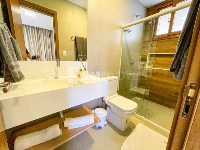 Casa de Condomínio à venda com 9 quartos, 650m² - Foto 31