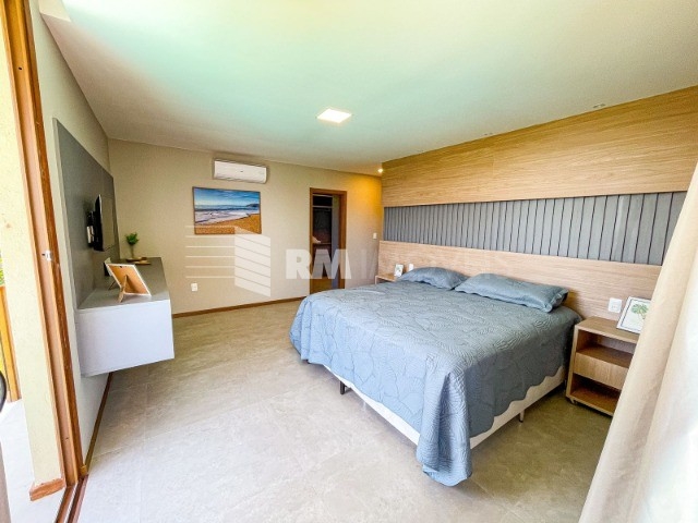 Casa de Condomínio à venda com 9 quartos, 650m² - Foto 39