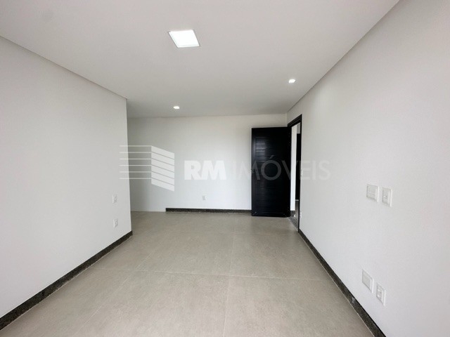 Casa de Condomínio à venda com 5 quartos, 242m² - Foto 26