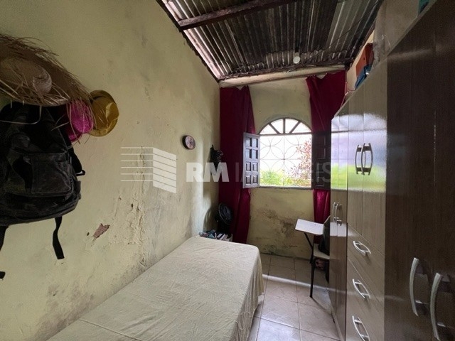 Casa à venda com 2 quartos, 60m² - Foto 5