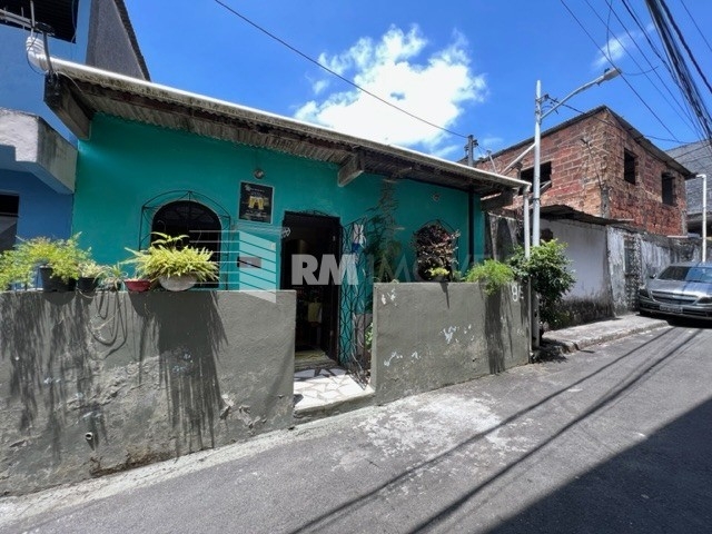 Casa à venda com 2 quartos, 60m² - Foto 7