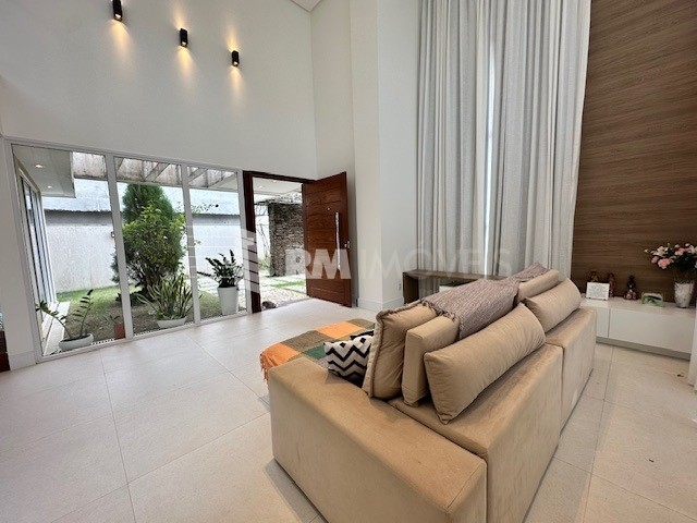 Casa de Condomínio à venda com 4 quartos, 297m² - Foto 9