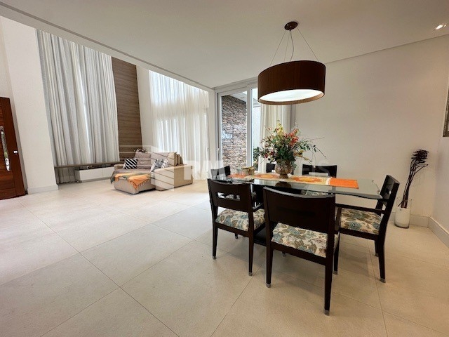Casa de Condomínio à venda com 4 quartos, 297m² - Foto 12