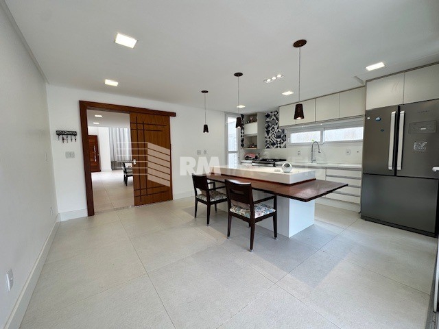 Casa de Condomínio à venda com 4 quartos, 297m² - Foto 30