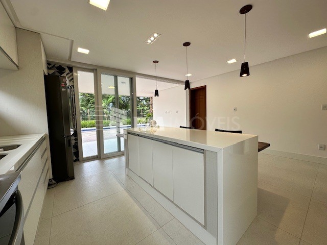 Casa de Condomínio à venda com 4 quartos, 297m² - Foto 38