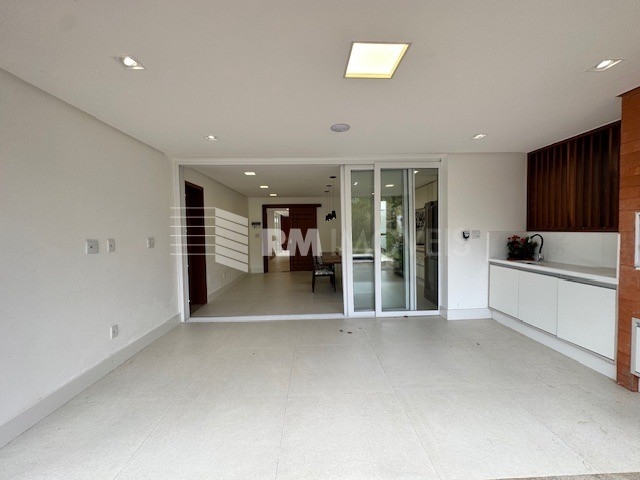 Casa de Condomínio à venda com 4 quartos, 297m² - Foto 42