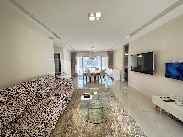 Casa, 4 quartos, 161 m² - Foto 4