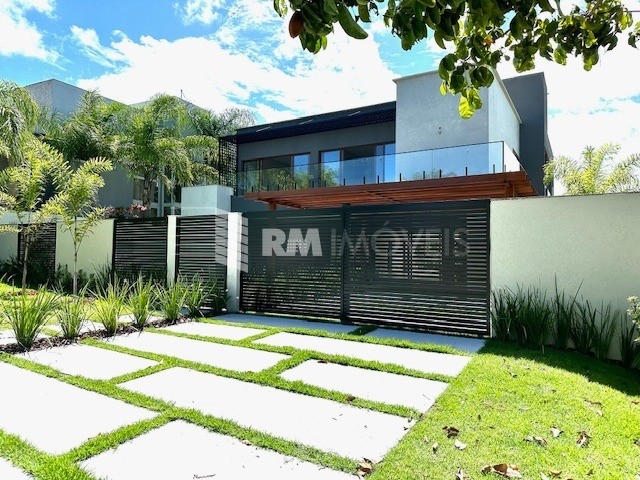 Casa de Condomínio à venda com 5 quartos, 373m² - Foto 2
