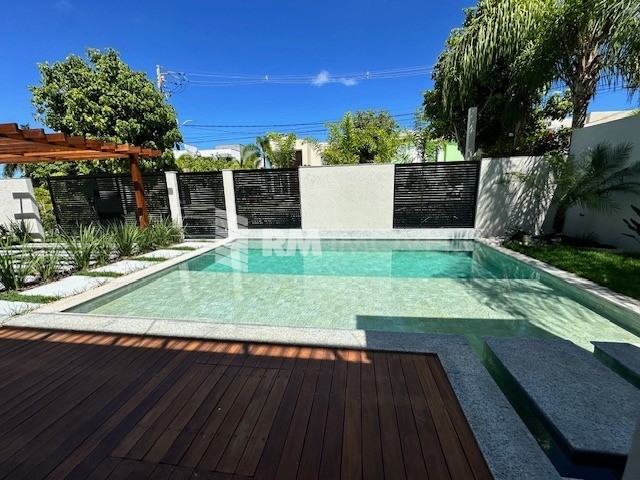 Casa de Condomínio à venda com 5 quartos, 373m² - Foto 8