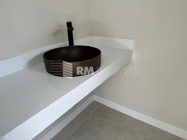 Casa de Condomínio à venda com 5 quartos, 373m² - Foto 34