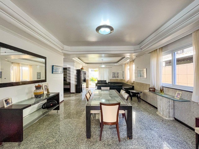 Casa, 6 quartos, 328 m² - Foto 13