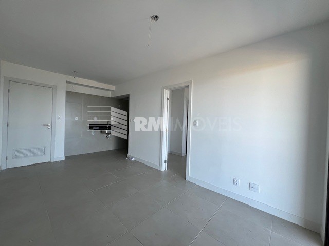 Apartamento à venda com 2 quartos, 70m² - Foto 13