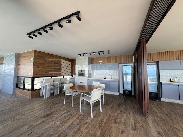 Apartamento à venda com 2 quartos, 70m² - Foto 31