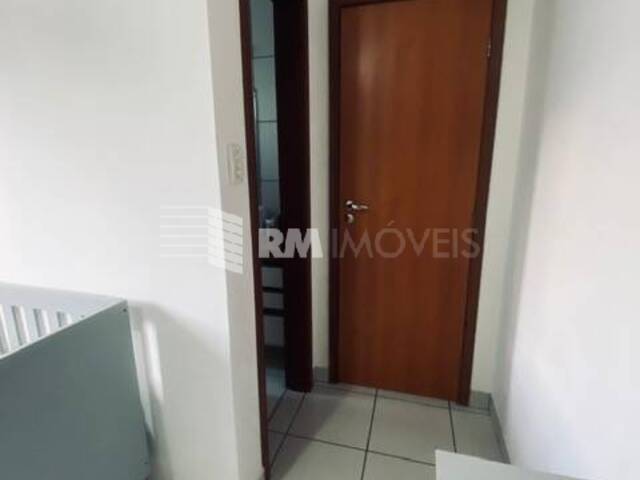 Apartamento para Venda em Salvador - 4