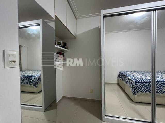 Apartamento para Venda em Salvador - 4