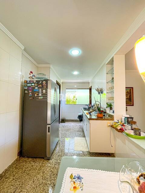 Casa de Condomínio à venda com 8 quartos, 1016m² - Foto 31